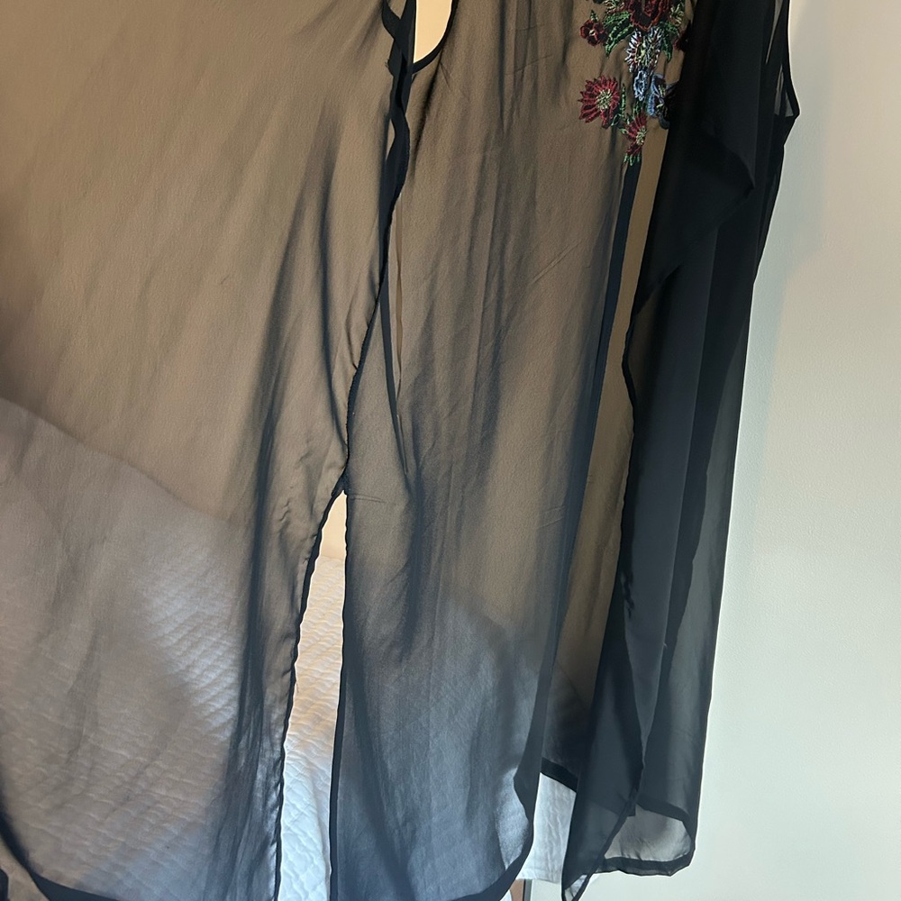 Fashion to Figure Black and Gray Sheer Vest - Picture 3 of 6